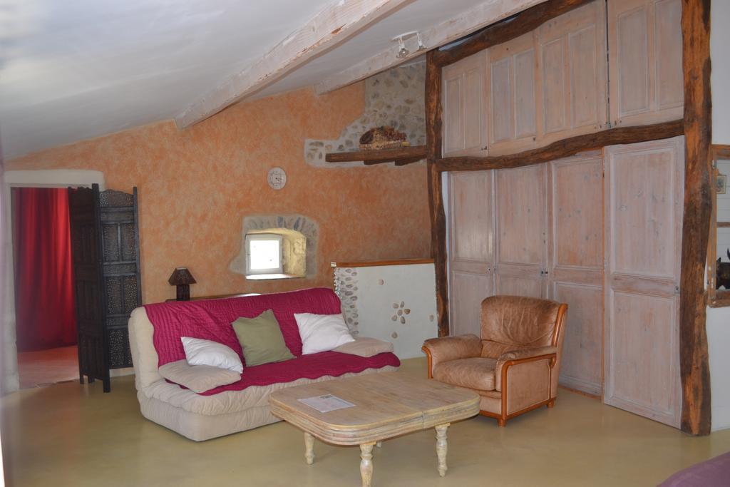 Maison D'Hotes Les Fougeres 미흐망드 외부 사진
